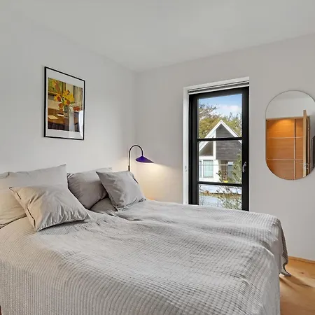 Amazing In With House Sea View