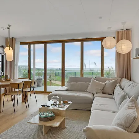 Apartment Amazing In With House Sea View *